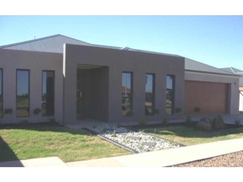 593 Etiwanda Avenue, Mildura VIC 3500