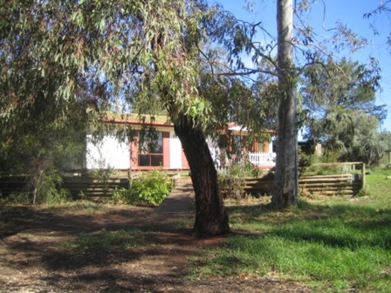 49 Nineteenth Street, Cardross VIC 3496