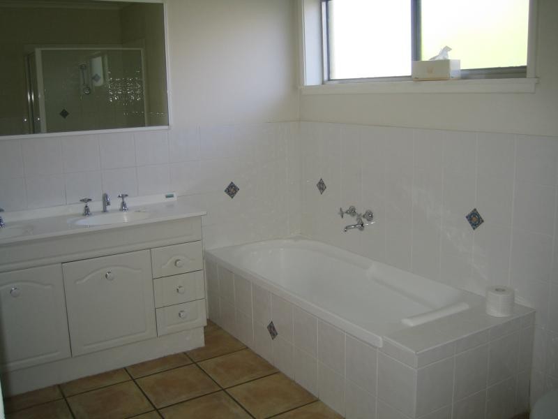 19 Ruby Avenue, Mildura VIC 3500