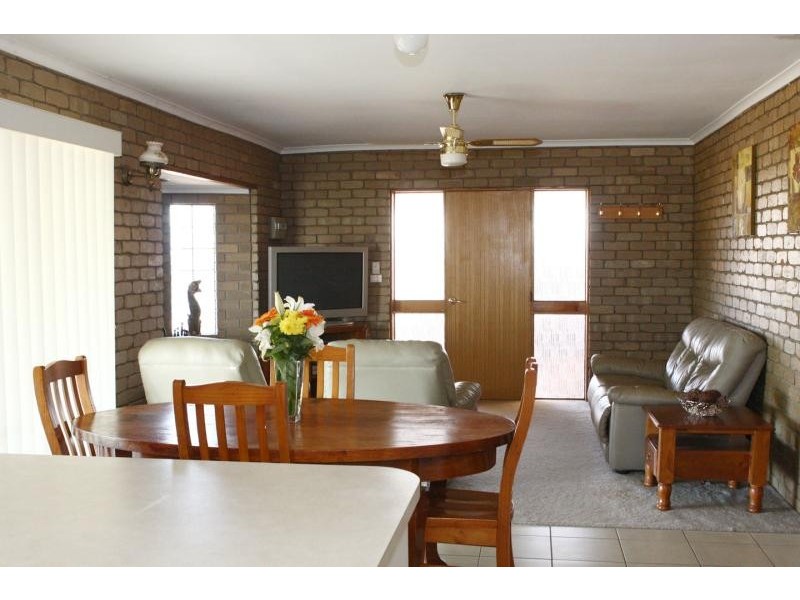 24 Honour Avenue, Merbein VIC 3505