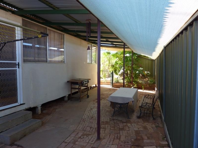 24 Millie Street, Dareton NSW 2717