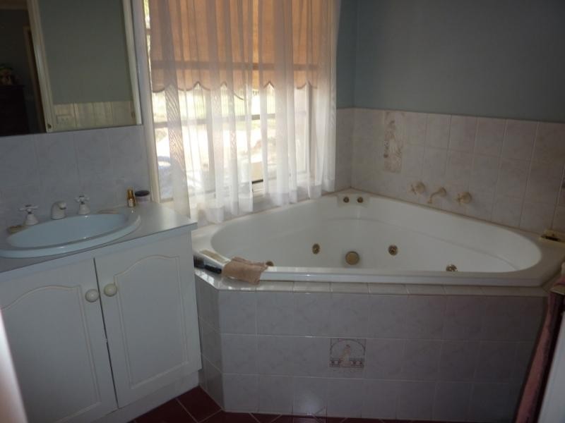 4 The Grange, Mildura VIC 3500