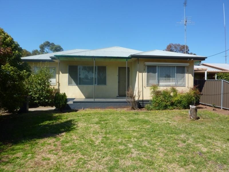 126 George St, Robinvale VIC 3549