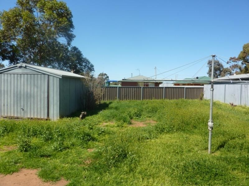 126 George St, Robinvale VIC 3549