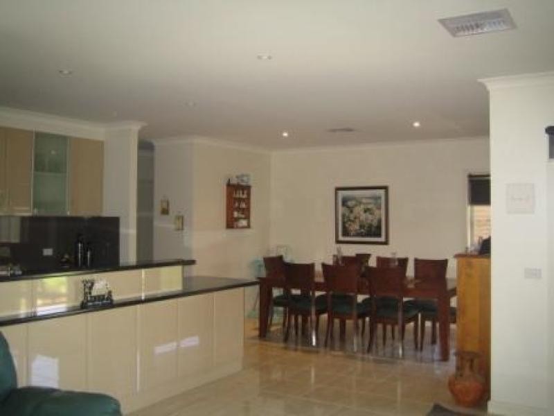 27 Drings Way, Gol Gol NSW 2738