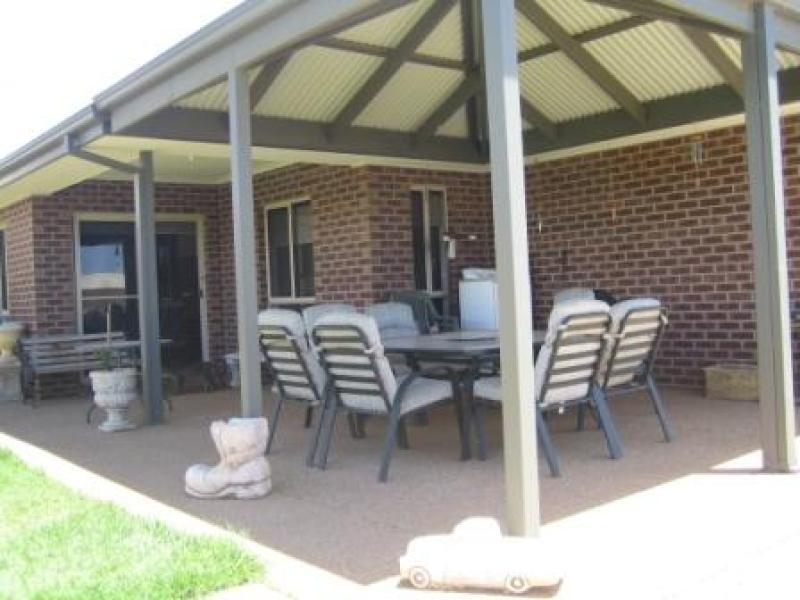 27 Drings Way, Gol Gol NSW 2738