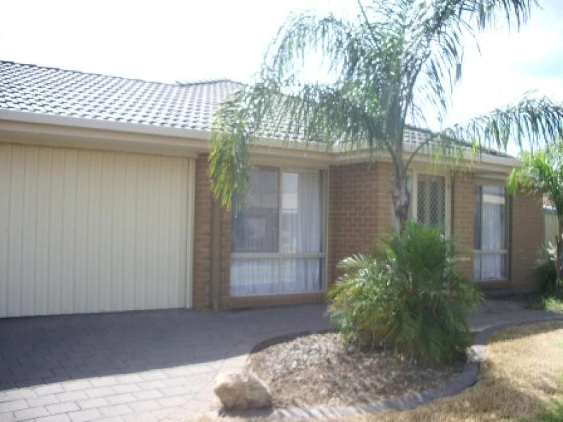10 Vineleaf Street, Mildura VIC 3500