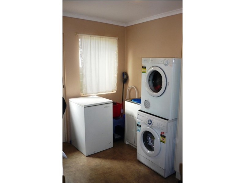 73 Tapio Street, Dareton NSW 2717