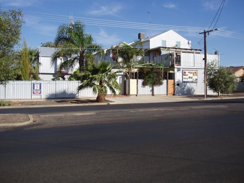 16 OLIVE AVENUE, Mildura VIC 3500