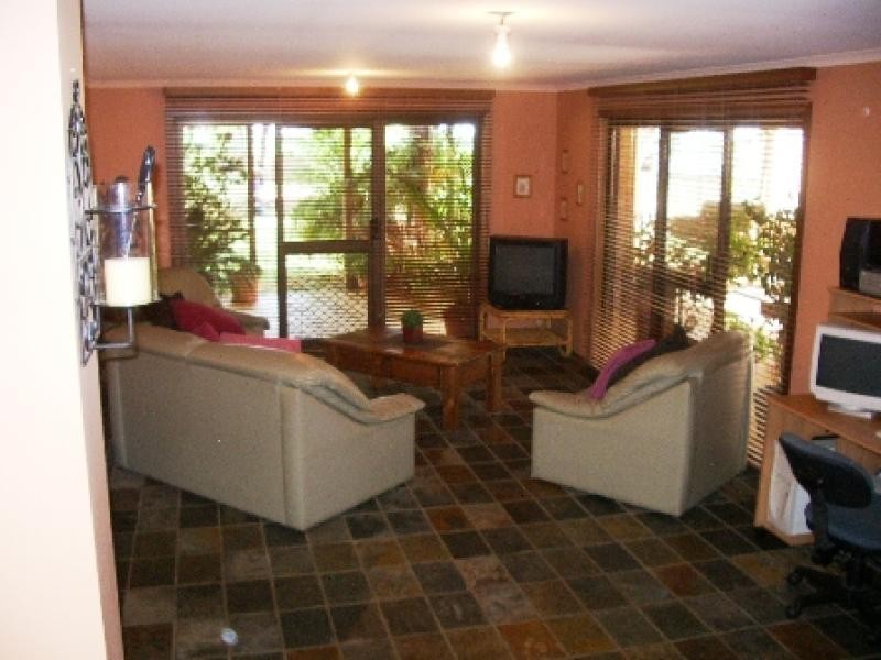 104 WOOD STREET, Gol Gol NSW 2738