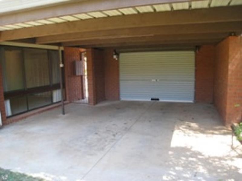 37 Riverview Drive, Dareton NSW 2717