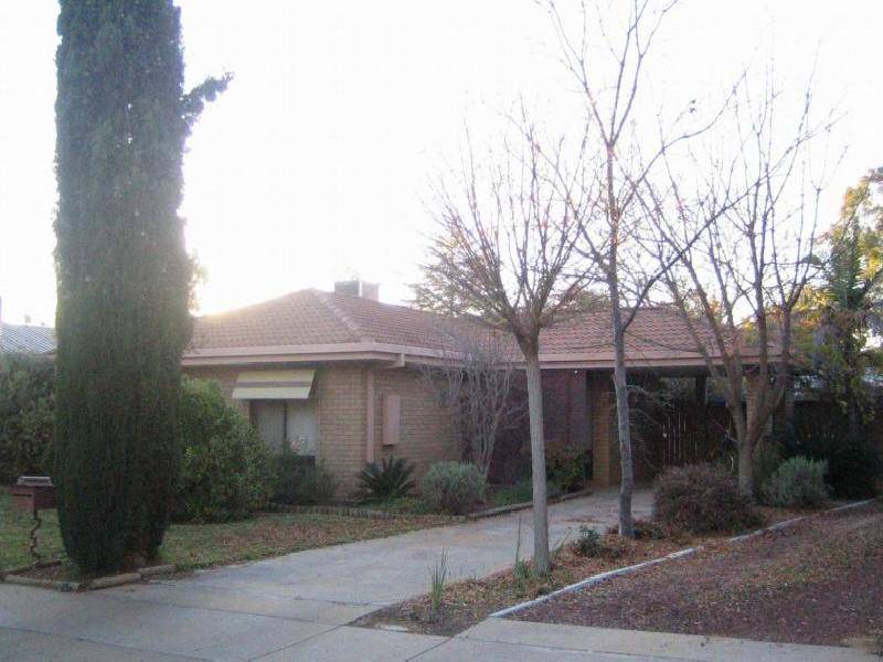 34 MANSELL DRIVE, Mildura VIC 3500