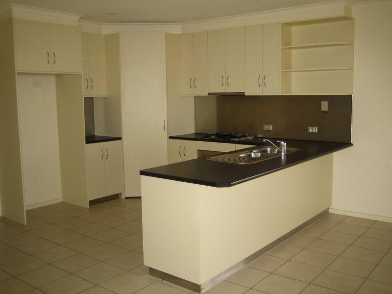 4 HOLLYWOOD BOULEVARD, Mildura VIC 3500