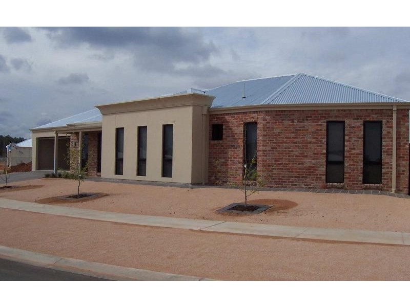 . CARFORA DRIVE, Mildura VIC 3500