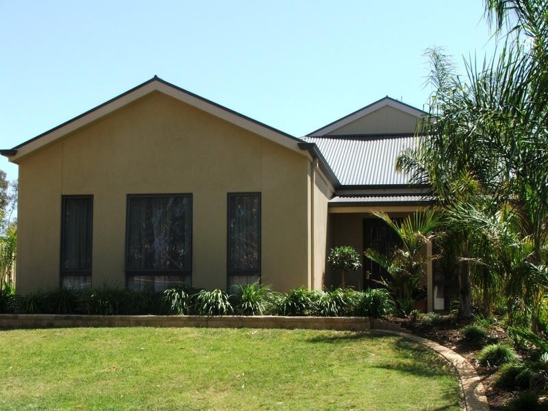 56 CARRAMAR DRIVE, Gol Gol NSW 2738