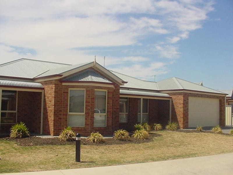 33 LEICESTER STREET, Mildura VIC 3500