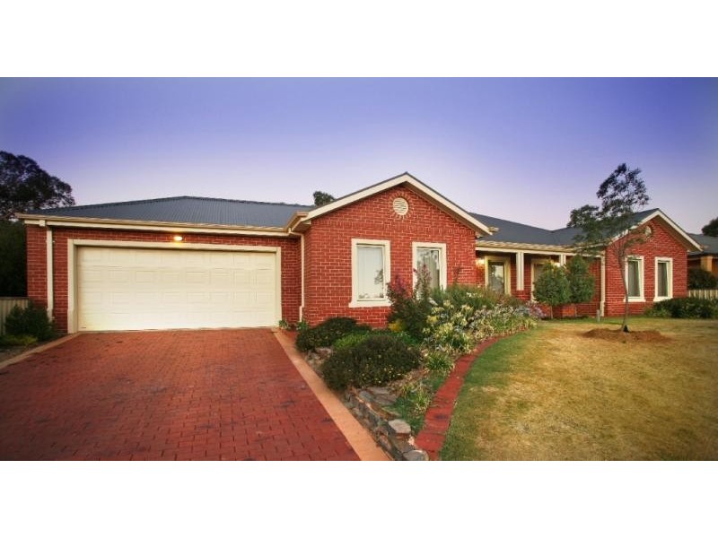 14 CAMBRIDGE TERRACE, Mildura VIC 3500