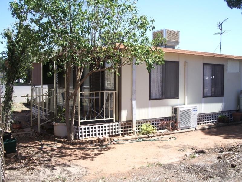 SITE/66 ORANGE GROVE CARAVAN PARK, Irymple VIC 3498