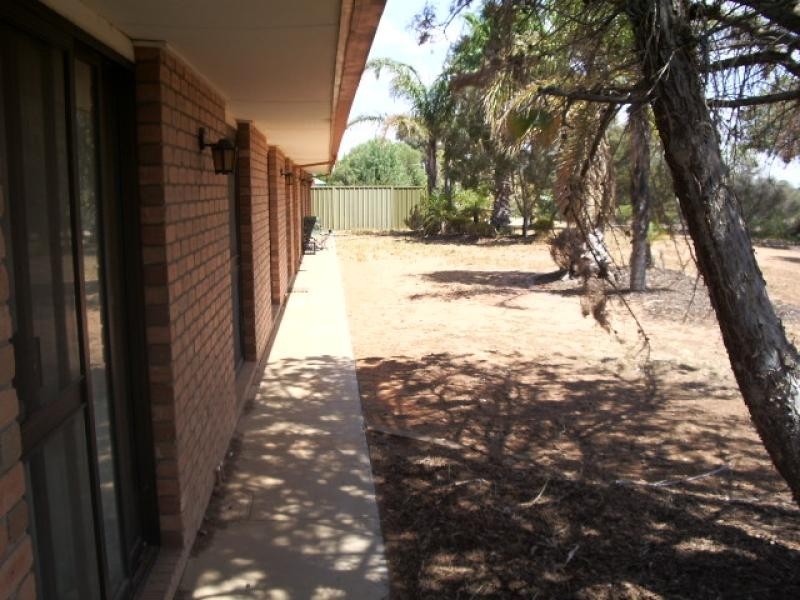 Unit 8/133-9 JACARANDA STREET, Red Cliffs VIC 3496