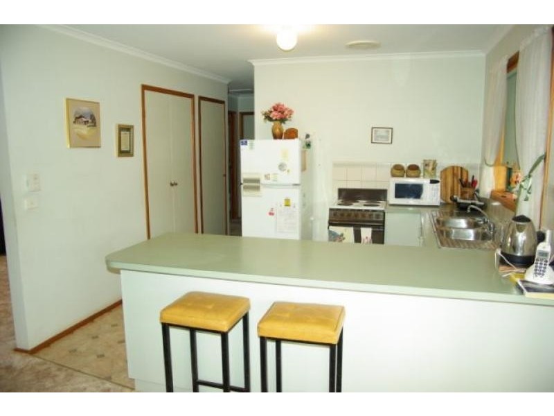 1 SIMON COURT, Red Cliffs VIC 3496