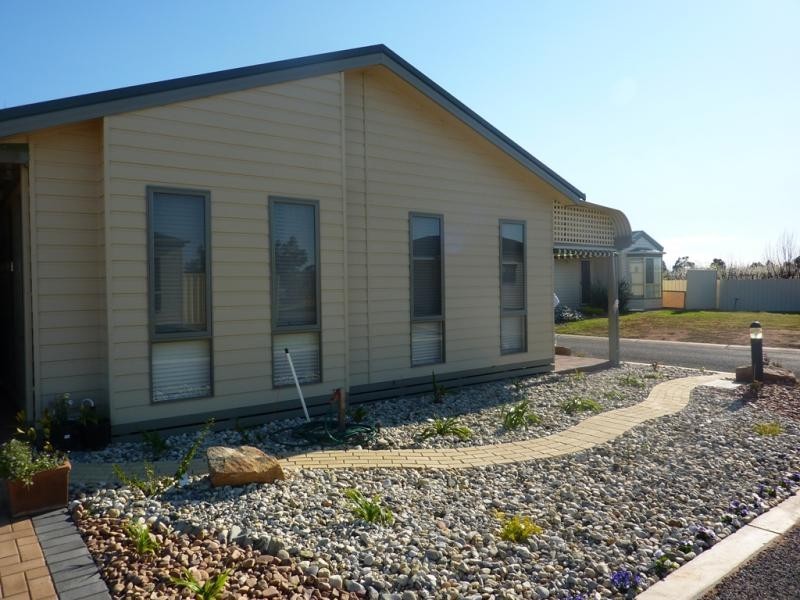 Unit 15 SUN CITY RESIDENTIAL ESTATE, Mildura VIC 3500