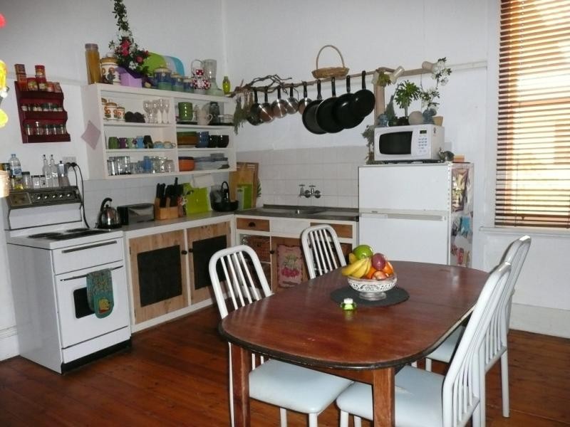 13 WALTHAM AVENUE, Mildura VIC 3500