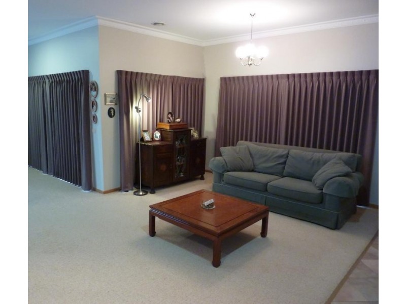 6 Mayfield Rise, Mildura VIC 3500