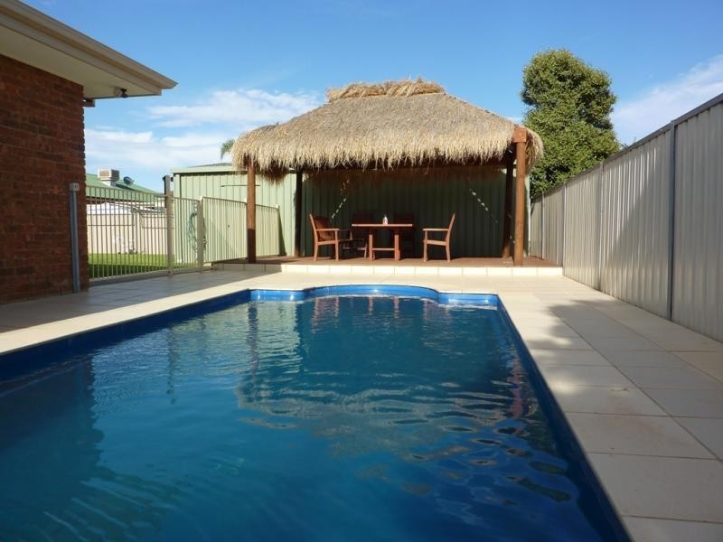 2 Wills Court, Mildura South VIC 3501