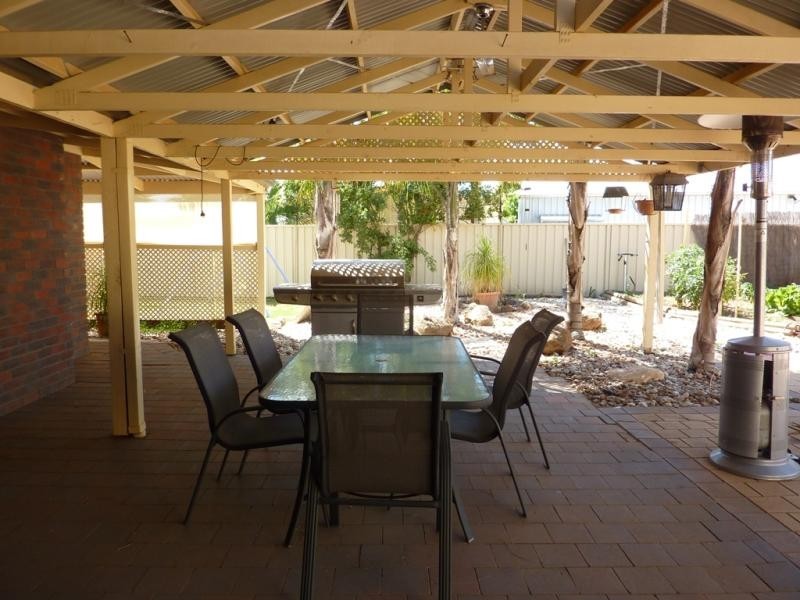 2 Fleetwood Court, Mildura VIC 3500
