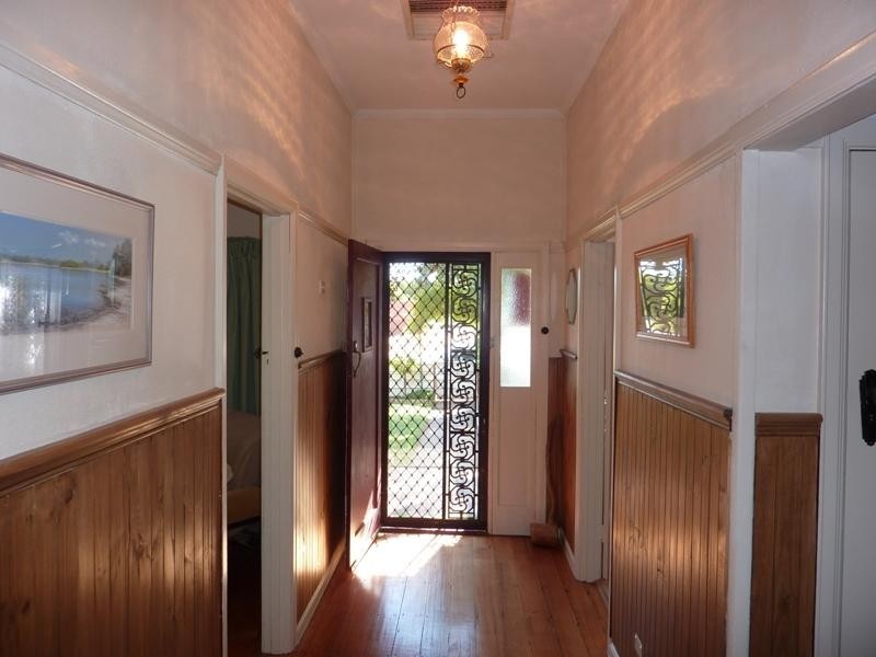 24 Millie Street, Dareton NSW 2717