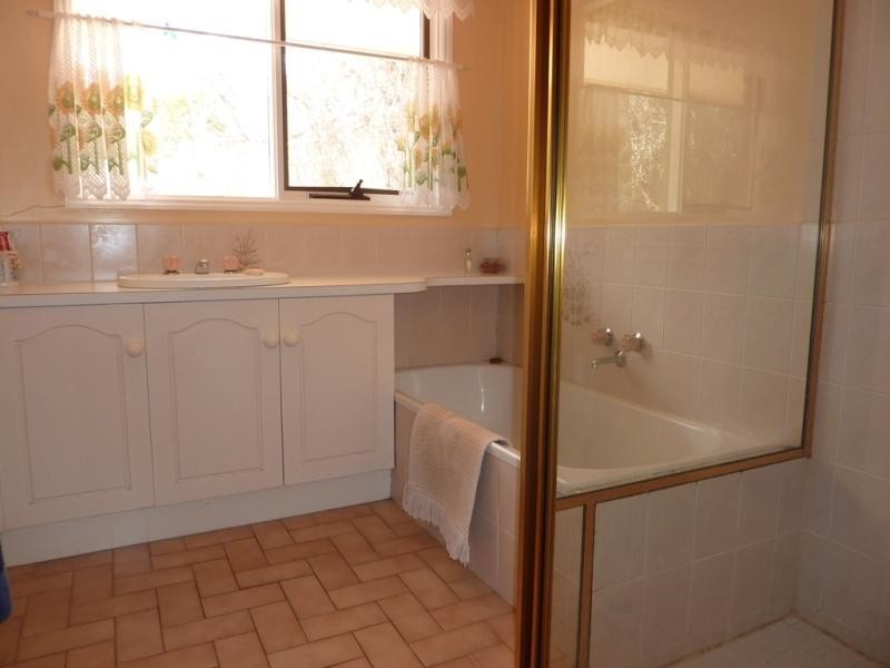 4 The Grange, Mildura VIC 3500