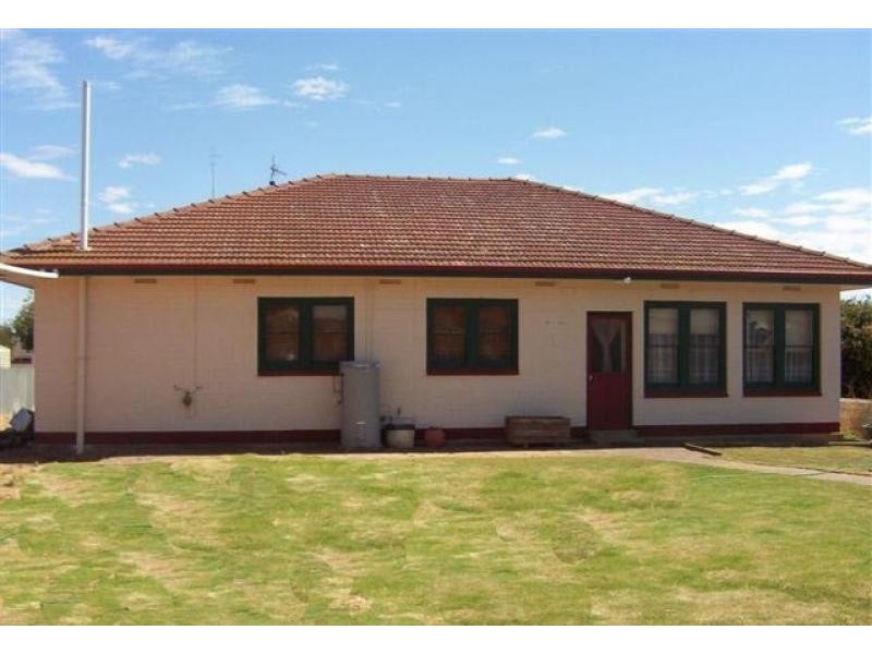 33 Ballantyne Street, Wudinna SA 5652