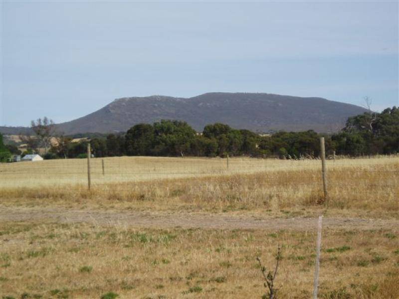 . FLINDERS HIGHWAY, Coulta SA 5607