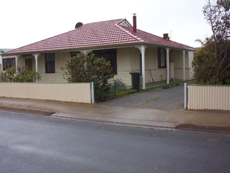 1 SCHRAMM STREET, Tumby Bay SA 5605