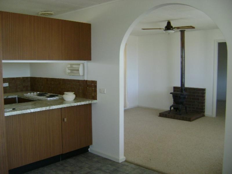 2 FLAVEL DRIVE, Cowell SA 5602