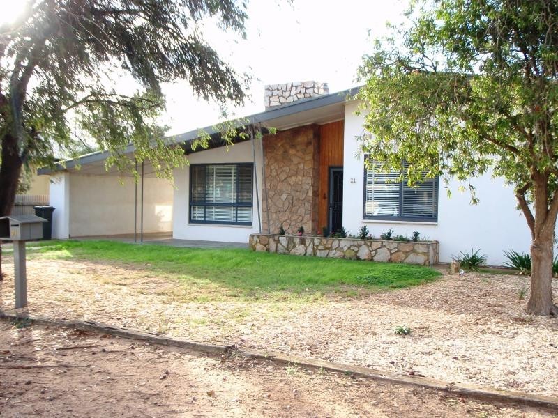 21 WIBBERLEY STREET, Tumby Bay SA 5605