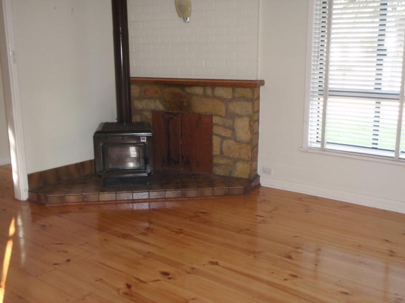 21 WIBBERLEY STREET, Tumby Bay SA 5605