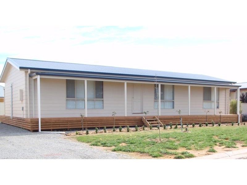 8 ARNO BAY ROAD, Cleve SA 5640