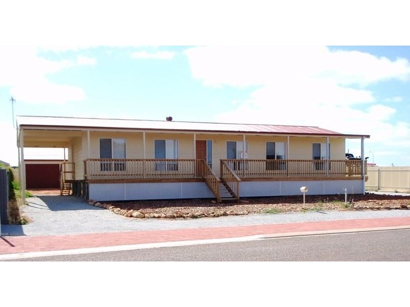 6 BERRYMAN STREET, Tumby Bay SA 5605