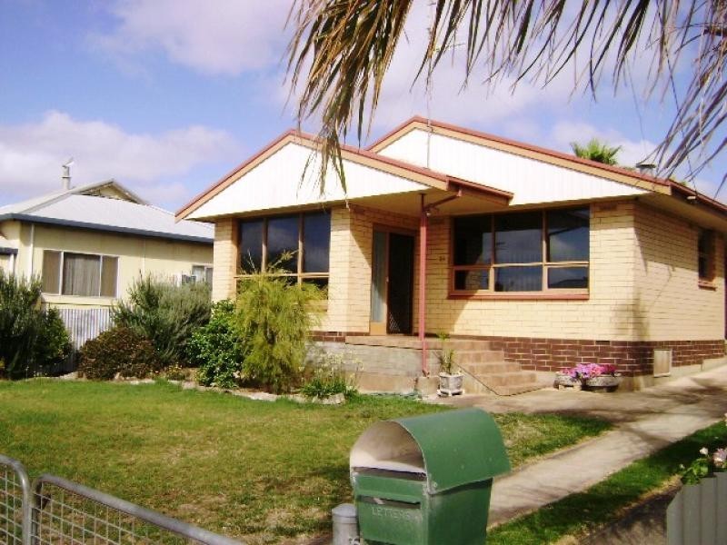24 Myers Street, Port Lincoln SA 5606