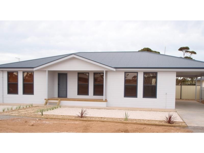 11 B McKENZIE STREET, Cowell SA 5602