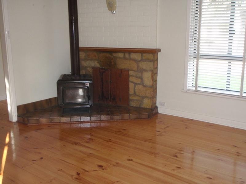 21 WIBBERLEY STREET, Tumby Bay SA 5605