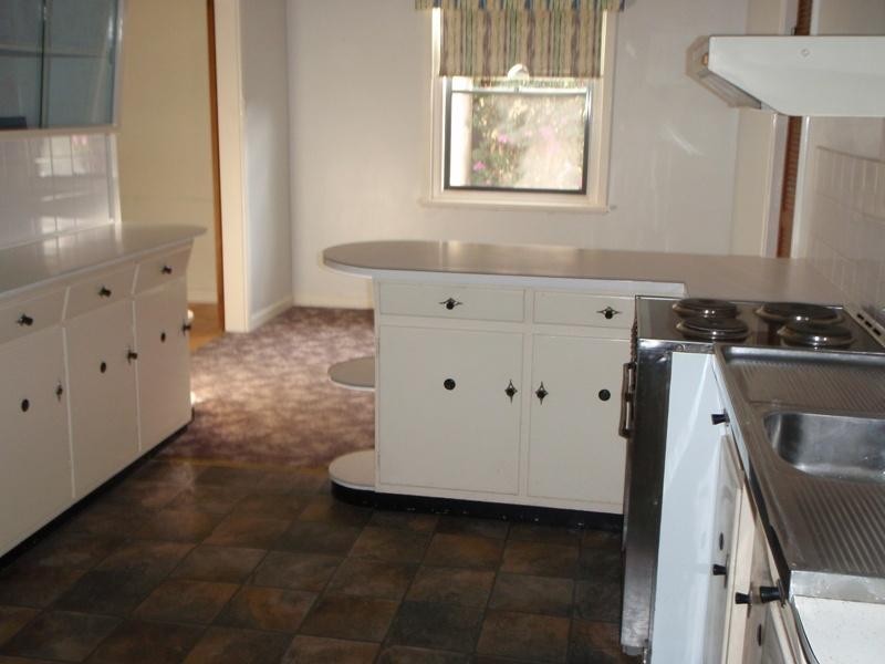 21 WIBBERLEY STREET, Tumby Bay SA 5605