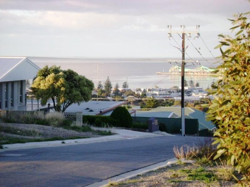 9 Day Street, Port Lincoln SA 5606