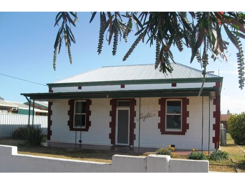8 LIPSON ROAD, Tumby Bay SA 5605