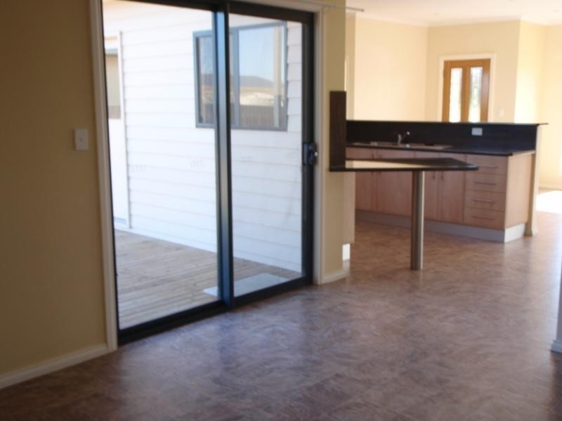 11 FORBES STREET, Cleve SA 5640