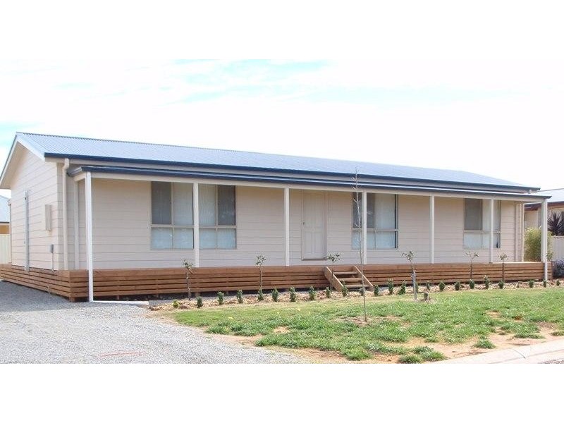 8 ARNO BAY ROAD, Cleve SA 5640