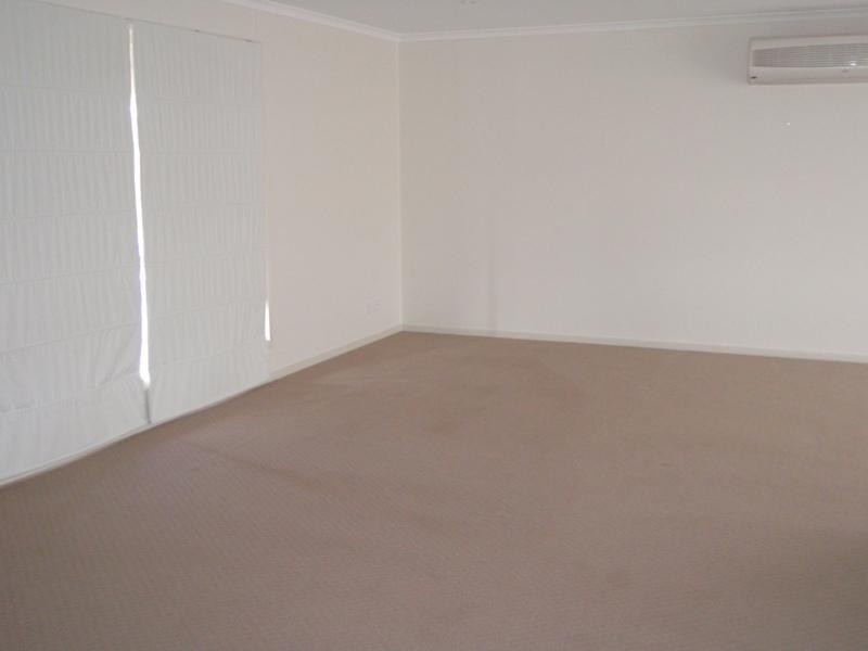 8 ARNO BAY ROAD, Cleve SA 5640