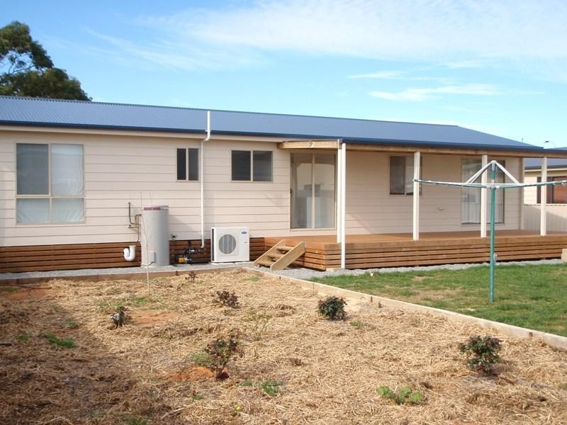 8 ARNO BAY ROAD, Cleve SA 5640