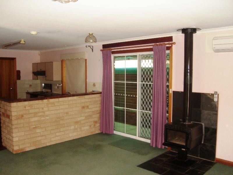 Unit 2/21 Flinders Ave, Port Lincoln SA 5606